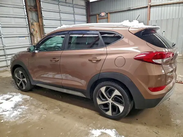 KM8J3CA29HU472081 2017 HYUNDAI TUCSON - Image 2