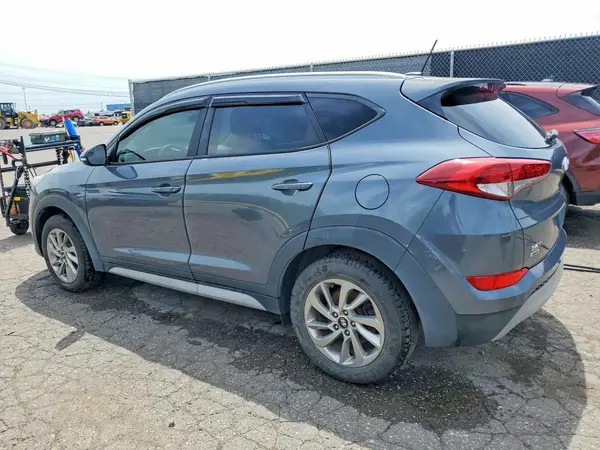 KM8J3CA29HU487406 2017 HYUNDAI TUCSON - Image 2