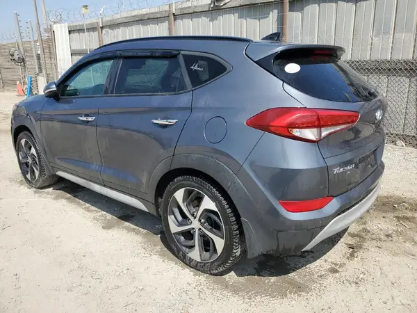 KM8J3CA29HU521120 2017 HYUNDAI TUCSON - Image 2