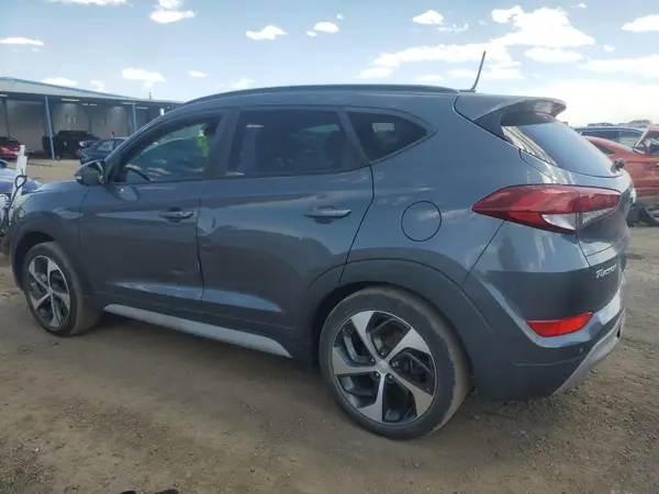 KM8J3CA29HU550150 2017 HYUNDAI TUCSON - Image 2
