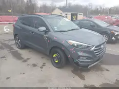 KM8J3CA29HU555557 2017 HYUNDAI TUCSON