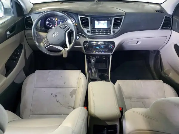 KM8J3CA29HU567563 2017 HYUNDAI TUCSON - Image 8