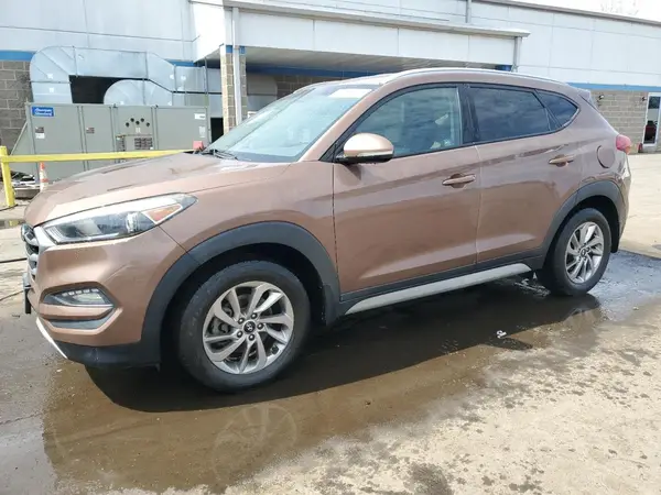 KM8J3CA29HU577932 2017 HYUNDAI TUCSON - Image 1