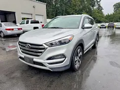 KM8J3CA29JU683318 2018 HYUNDAI TUCSON