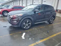 KM8J3CA29JU689166 2018 HYUNDAI TUCSON