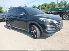 KM8J3CA29JU792040 2018 HYUNDAI TUCSON