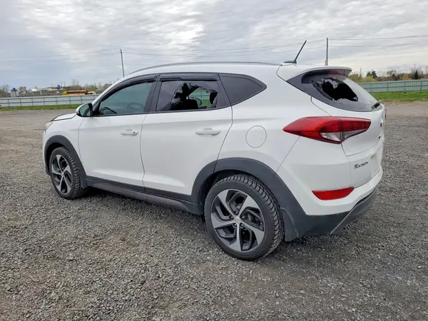 KM8J3CA2XGU020901 2016 HYUNDAI TUCSON - Image 2
