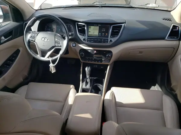 KM8J3CA2XGU032224 2016 HYUNDAI TUCSON - Image 8