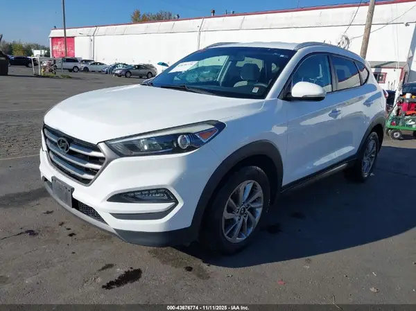 KM8J3CA2XGU047922 2016 HYUNDAI TUCSON - Image 2