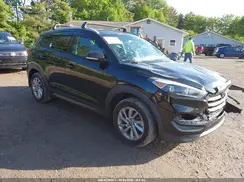 KM8J3CA2XGU051873 2016 HYUNDAI TUCSON