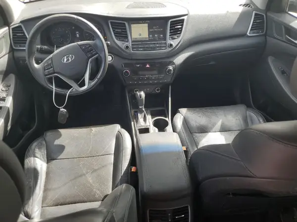 KM8J3CA2XGU062436 2016 HYUNDAI TUCSON - Image 8