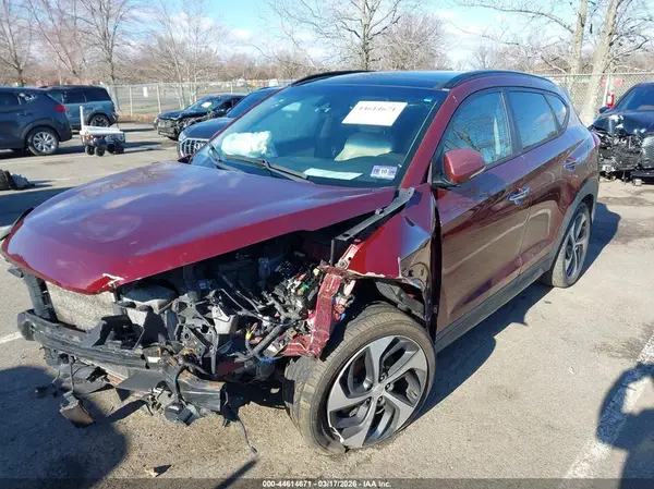 KM8J3CA2XGU070424 2016 HYUNDAI TUCSON - Image 2