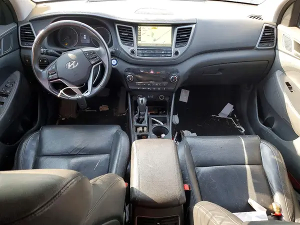 KM8J3CA2XGU074411 2016 HYUNDAI TUCSON - Image 8