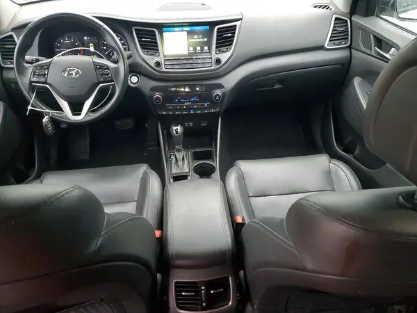 KM8J3CA2XGU088437 2016 HYUNDAI TUCSON - Image 8