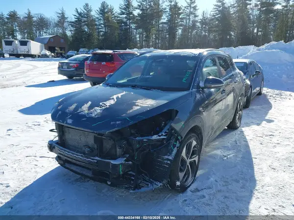 KM8J3CA2XGU095680 2016 HYUNDAI TUCSON - Image 2