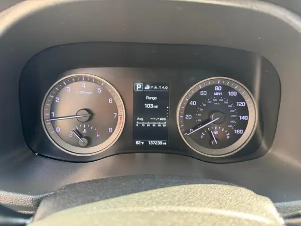 KM8J3CA2XGU109870 2016 HYUNDAI TUCSON - Image 8