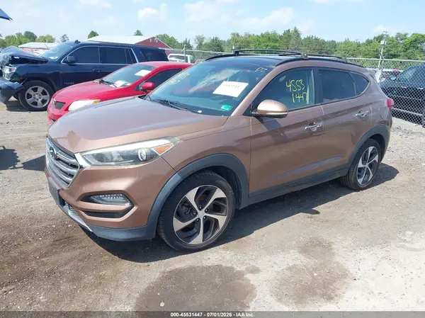 KM8J3CA2XGU110582 2016 HYUNDAI TUCSON - Image 2