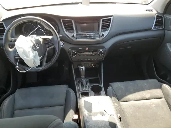 KM8J3CA2XGU117791 2016 HYUNDAI TUCSON - Image 8