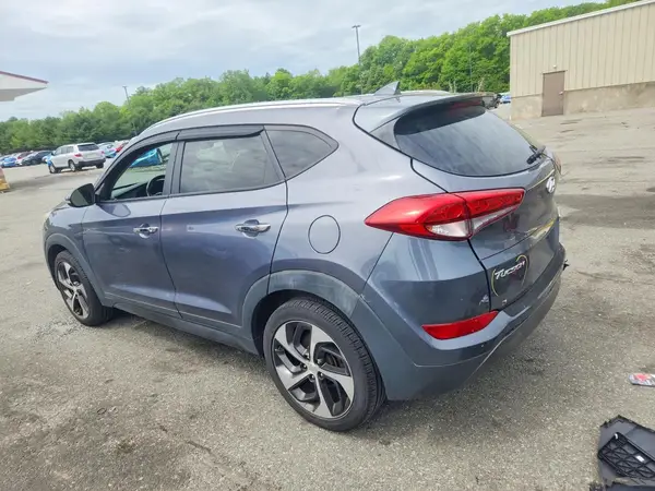 KM8J3CA2XGU123364 2016 HYUNDAI TUCSON - Image 2