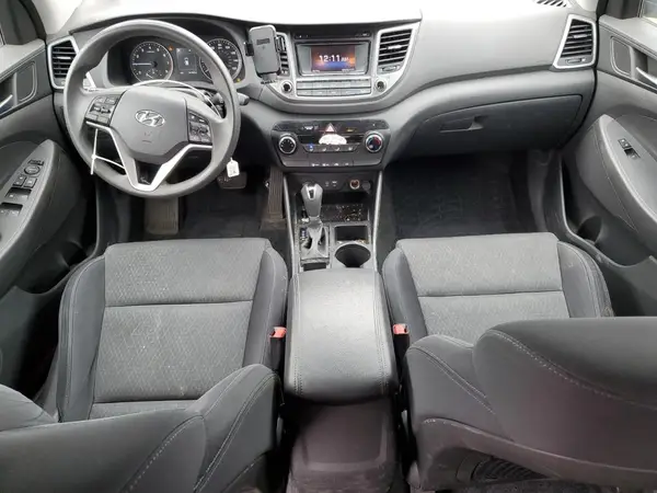 KM8J3CA2XGU123901 2016 HYUNDAI TUCSON - Image 8