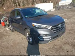KM8J3CA2XGU141640 2016 HYUNDAI TUCSON