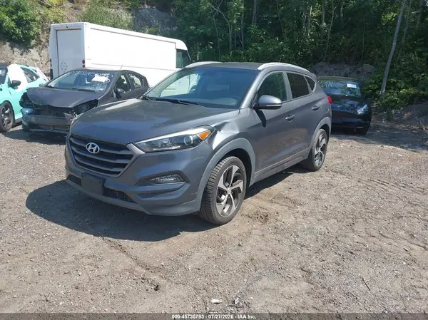 KM8J3CA2XGU178123 2016 HYUNDAI TUCSON - Image 2