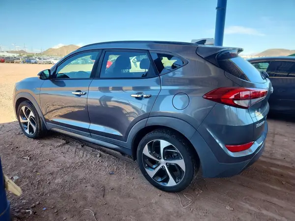 KM8J3CA2XGU178932 2016 HYUNDAI TUCSON - Image 2