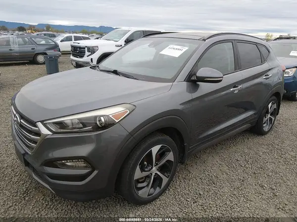 KM8J3CA2XGU192720 2016 HYUNDAI TUCSON - Image 2