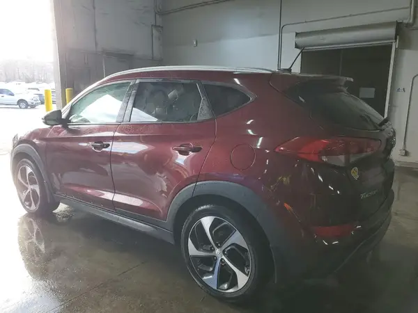KM8J3CA2XGU195469 2016 HYUNDAI TUCSON - Image 2