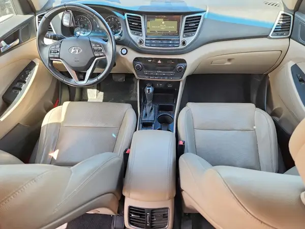 KM8J3CA2XGU202985 2016 HYUNDAI TUCSON - Image 8