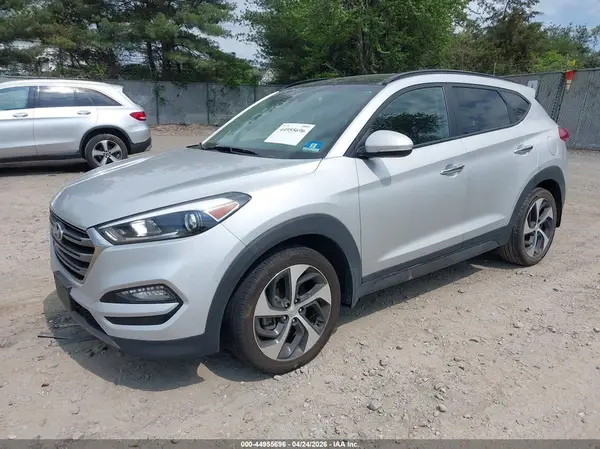 KM8J3CA2XGU203070 2016 HYUNDAI TUCSON - Image 2