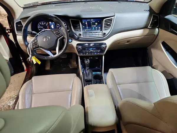KM8J3CA2XGU211072 2016 HYUNDAI TUCSON - Image 8