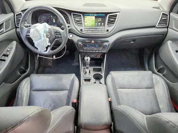 KM8J3CA2XGU221018 2016 HYUNDAI TUCSON - Image 8