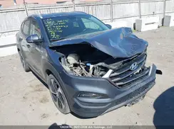 KM8J3CA2XGU222427 2016 HYUNDAI TUCSON