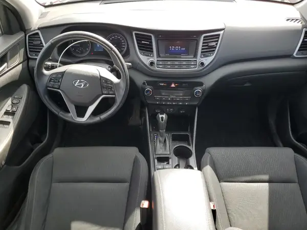 KM8J3CA2XGU235470 2016 HYUNDAI TUCSON - Image 8