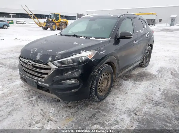 KM8J3CA2XHU268079 2017 HYUNDAI TUCSON - Image 2