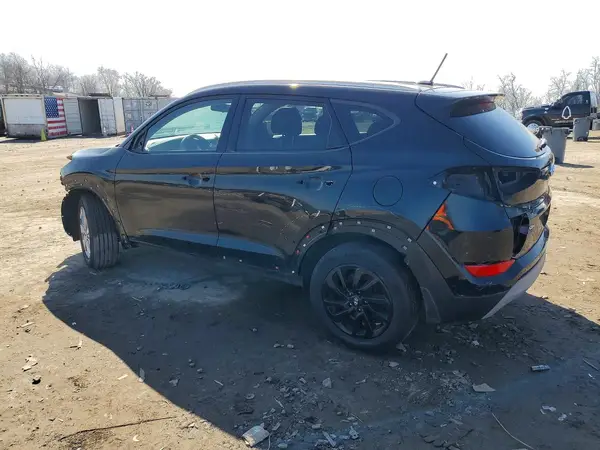 KM8J3CA2XHU271533 2017 HYUNDAI TUCSON - Image 2
