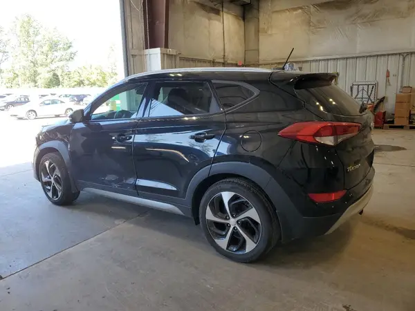 KM8J3CA2XHU295623 2017 HYUNDAI TUCSON - Image 2