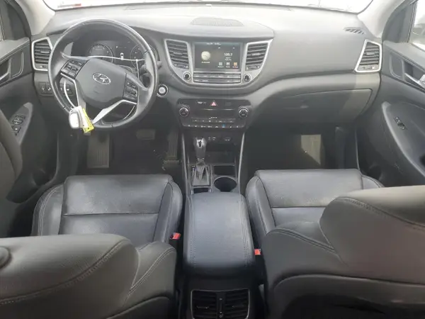 KM8J3CA2XHU311917 2017 HYUNDAI TUCSON - Image 8