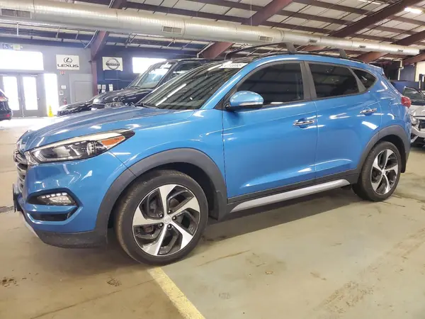 KM8J3CA2XHU320021 2017 HYUNDAI TUCSON - Image 1