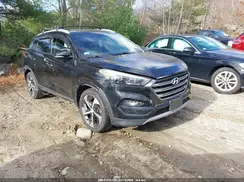 KM8J3CA2XHU331374 2017 HYUNDAI TUCSON