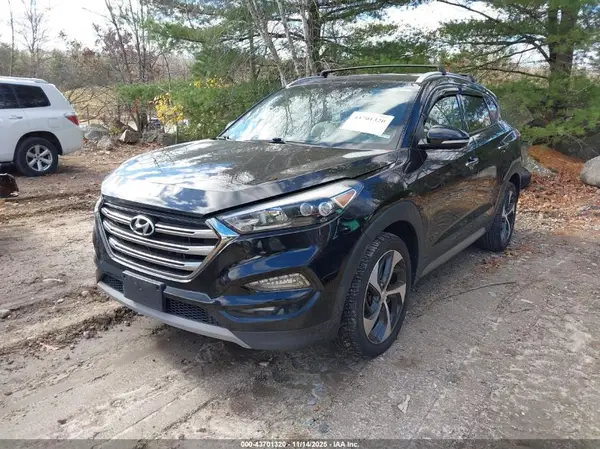 KM8J3CA2XHU331374 2017 HYUNDAI TUCSON - Image 2