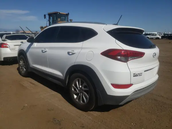 KM8J3CA2XHU339412 2017 HYUNDAI TUCSON - Image 2