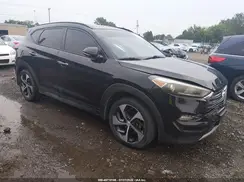 KM8J3CA2XHU351835 2017 HYUNDAI TUCSON