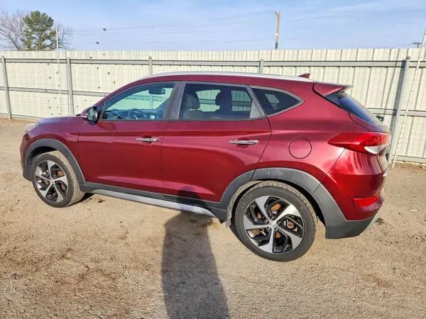 KM8J3CA2XHU358428 2017 HYUNDAI TUCSON - Image 2