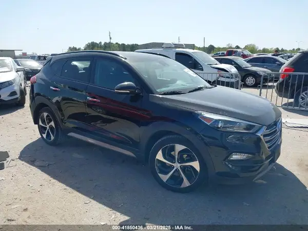 KM8J3CA2XHU361345 2017 HYUNDAI TUCSON - Image 1