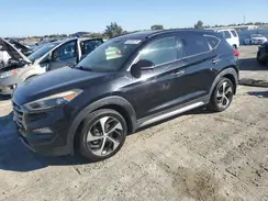 KM8J3CA2XHU365573 2017 HYUNDAI TUCSON