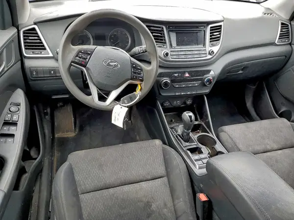 KM8J3CA2XHU366769 2017 HYUNDAI TUCSON - Image 8