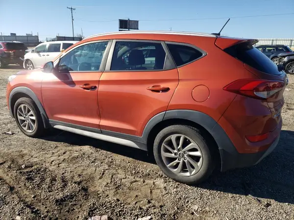 KM8J3CA2XHU370868 2017 HYUNDAI TUCSON - Image 2