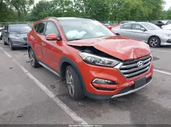 KM8J3CA2XHU372278 2017 HYUNDAI TUCSON